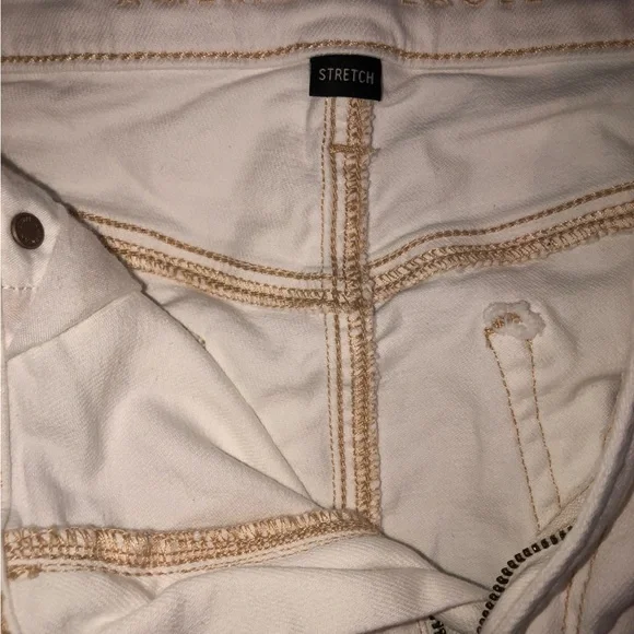 American Eagle Jeans - Picture 8 of 9